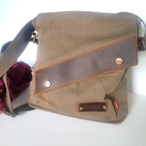 Augur canvas brown messenger bag